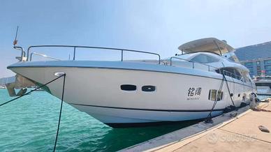 2011 Sunseeker 88 Yacht 27m Cina