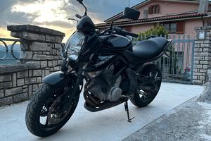 Kawasaki ER6-N