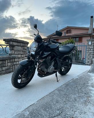 Kawasaki ER6-N