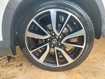 cerchi nissan qashquai da 19 pollici