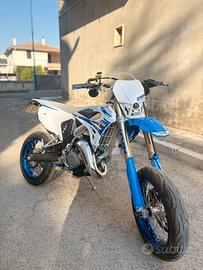TM SMR 125 anno 2024 (omologata per 2)