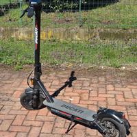 Monopattino Ducati PRO due EVO