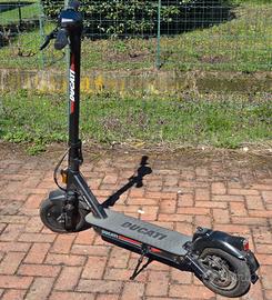 Monopattino Ducati PRO due EVO