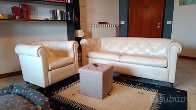 Divano a due posti e poltrona Frau/Arcadia