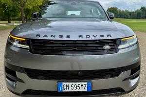 Land Rover Range Sport 3000 V6 PLUG IN-440 CV-TOP 