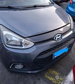 HYUNDAI i 10