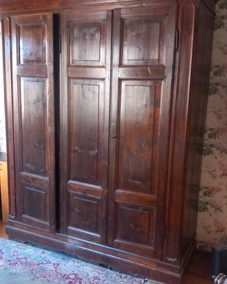 Armadio Guardaroba in Noce primi 900