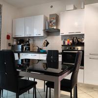 Cucina  completa di elettrodomestici