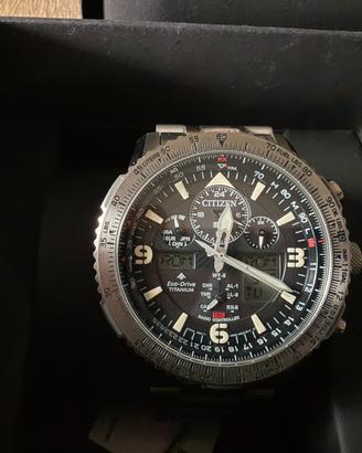Orologio Citizen Skyhawk Super Titanio