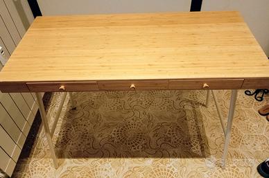 Scrivania Ikea