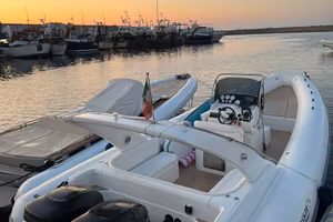 Gommone nautica led 28