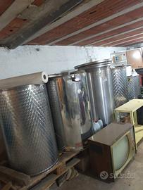 cisterne in acciaio  inox 