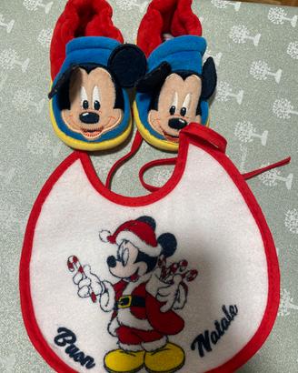 Bavaglino e scarpine topolino