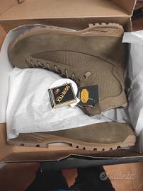 Scarponi militari taglia 46 