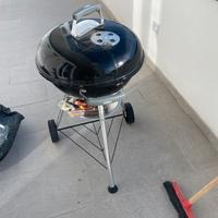 Barbecue weber carbone