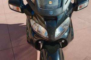 Suzuki Burgman 650
