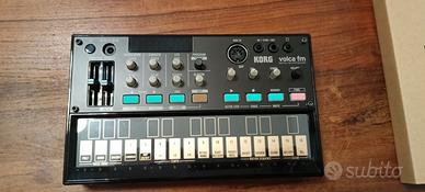 KORG VOLCA FM più che nuovo!