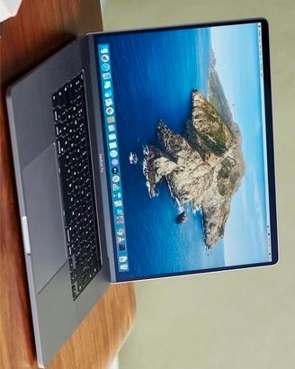 Macbook Pro 16" pollici 32gb