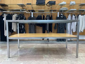 Mobili arredo negozio