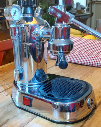 macchina per il caffè espresso LA PAVONI