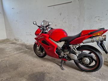 Honda VFR Vtec 800 2004