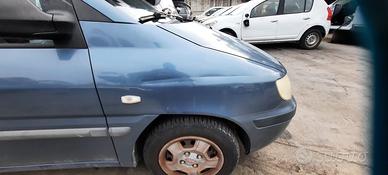 HYUNDAI MATRIX 2002 - PARAFANGO DESTRO