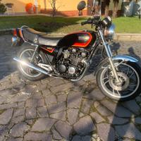 Moto yamaha xj 550