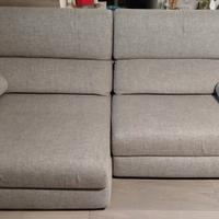 Divano con sedute estraibili 