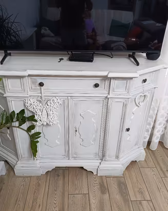 mobile TV shabby