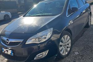 Opel astra 2011