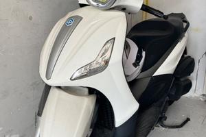 Piaggio Beverly 350 sporting