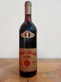 Bottiglia Vino Cirò