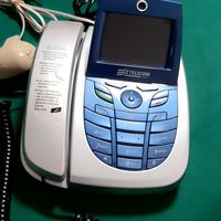 Telefono fisso con videochiamata 