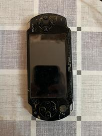 PSP usata + cavi + videogiochi, NO batteria
