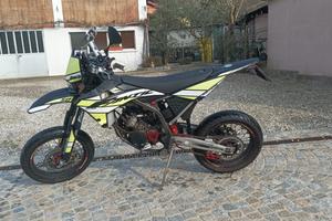 Fantic 50 performance motard