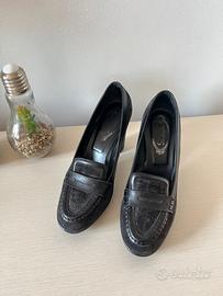Tod’s Scarpe mocassini con tacco 39 pelle