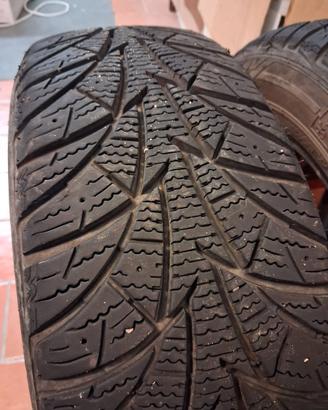 Coppia pneumatici invernali 185 65 14