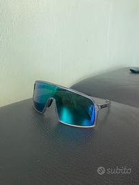 Occhiali Oakley sutro