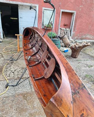 canoa antica