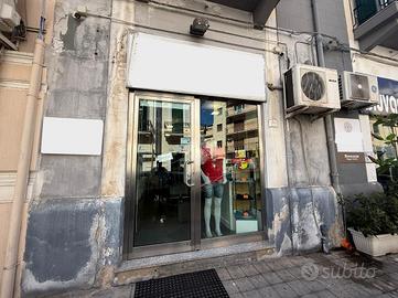 MAGAZZINO A REGGIO DI CALABRIA