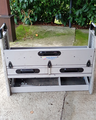 Allestimento porta attrezzatura x panda van, furgo