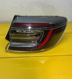 Fanale posteriore led dx sx renault clio 5 2025