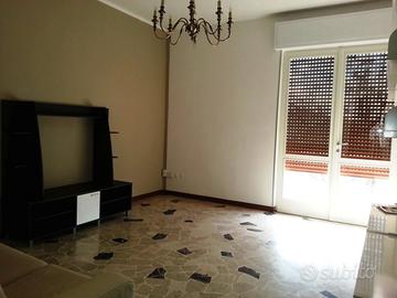 Grande bilocale in zona Nord - Via Oberdan