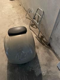 Bauletto vespa gts 300 + porta bauletto