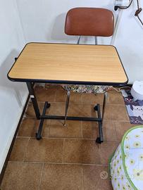 Tavolo da Letto con Ruote
