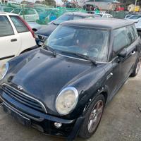 MINI ONE D ricambi usati