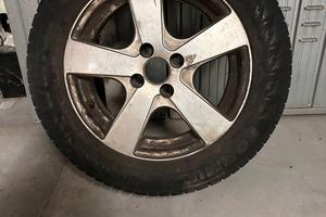  GOMME CON CERCHI IN LEGA