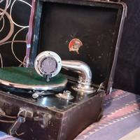Grammofono d’epoca portatile Alba – Originale anni