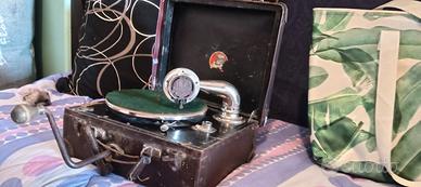 Grammofono d’epoca portatile Alba – Originale anni