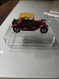 Modellino auto d epoca